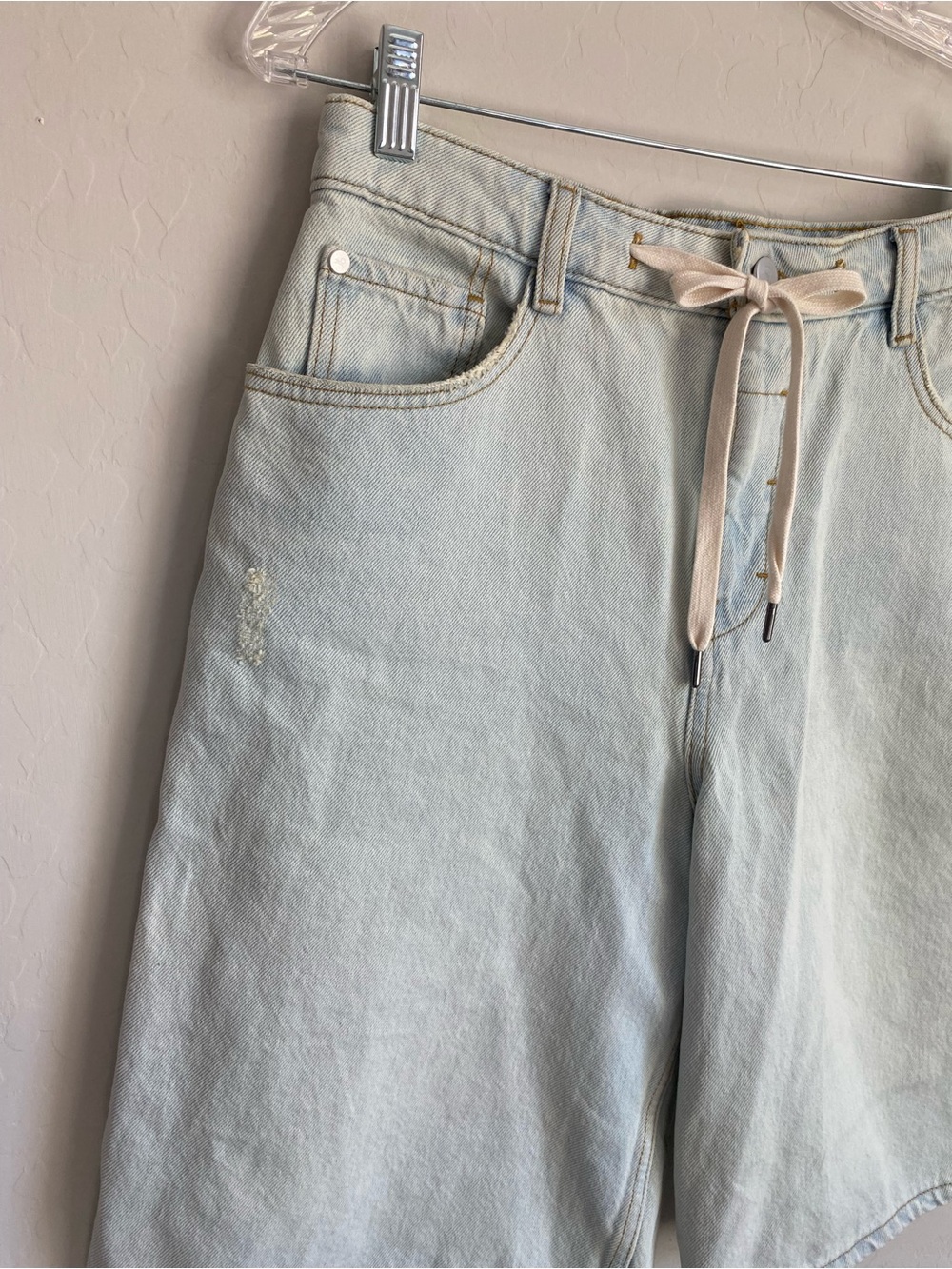 Pilcro Classic Denim Bermuda Denim Shorts with Drawstring Size 27 - Picture 5 of 16